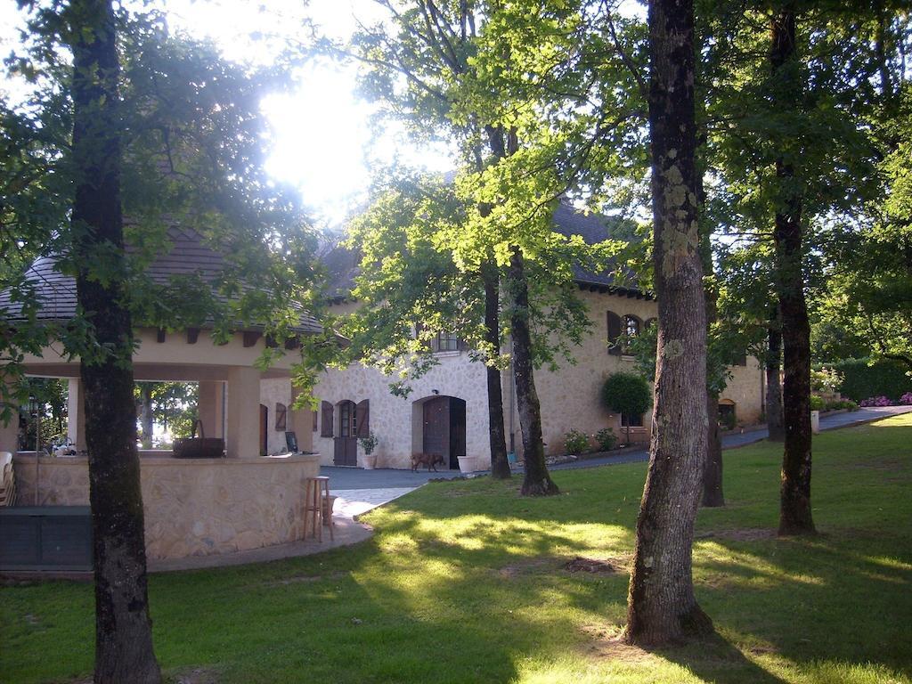 Chambres D'Hotes Le Bois Trinquille Saint-Viance Kültér fotó